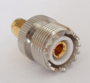 UHF-LS16车载天线转接器 车载通信的关键桥梁与电子元器件解析